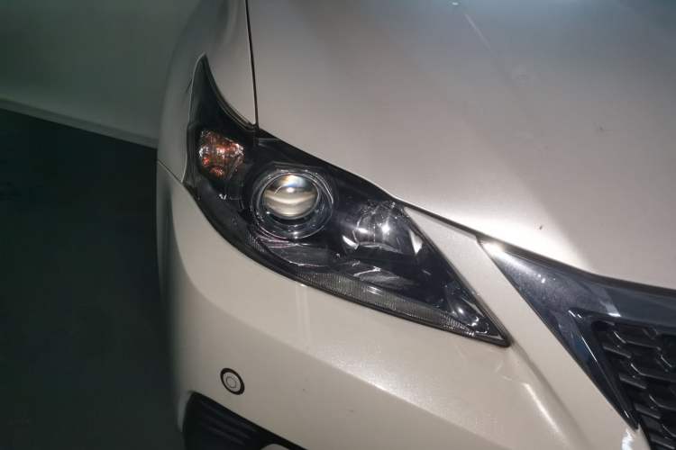 Used Lexus CT 2017 CT200h Elite Edition Solid Color China V Standard Right Front Headlight