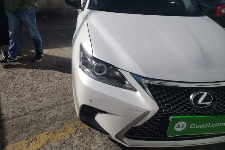Used Lexus CT 2017 CT200h Comfort Edition Monochrome China V Standard Right Front Headlight