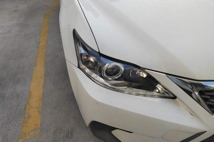 Used Lexus CT 2017 CT200h Elite Edition Two-Tone China V Standard Right Front Headlight