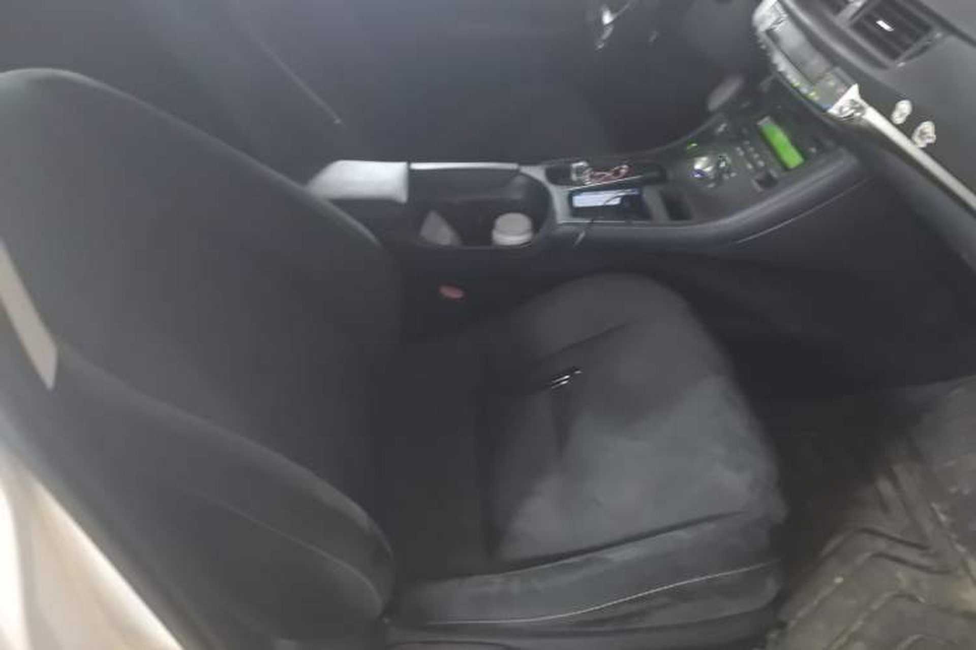 Used Lexus CT 2017 CT200h Elite Edition Solid Color China V Standard Right Front Seat