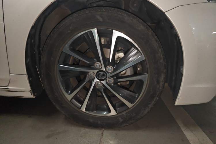 Used Lexus CT 2017 CT200h Comfort Edition Monochrome China V Standard Right Front Wheel Hub