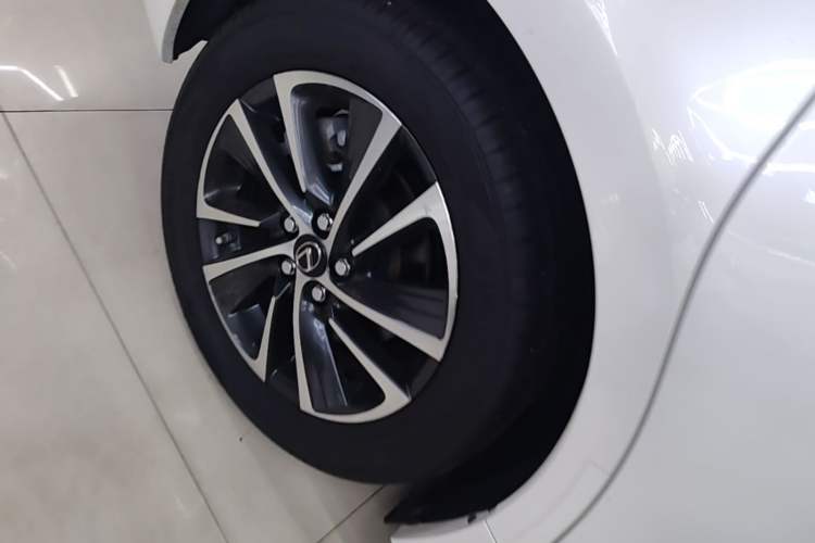 Used Lexus CT 2017 CT200h Elite Edition Solid Color China V Standard Right Rear Wheel Hub
