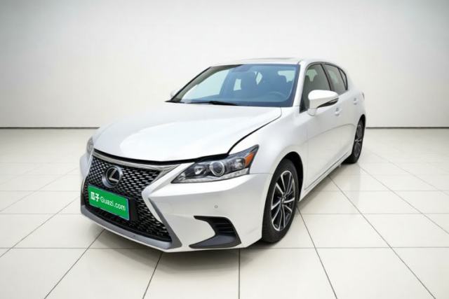 Ojetý Lexus CT 2017 CT200h Elite Edition Solid Color China V Standard