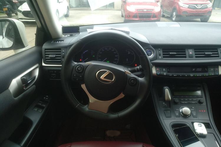 Used Lexus CT 2017 CT200h Elite Edition Solid Color China V Standard Steering Wheel