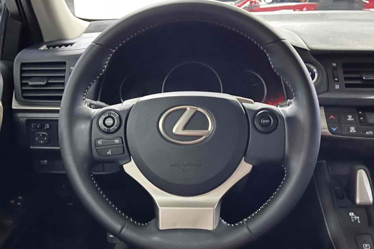 Used Lexus CT 2017 CT200h Elite Edition Monotone China VI Steering Wheel