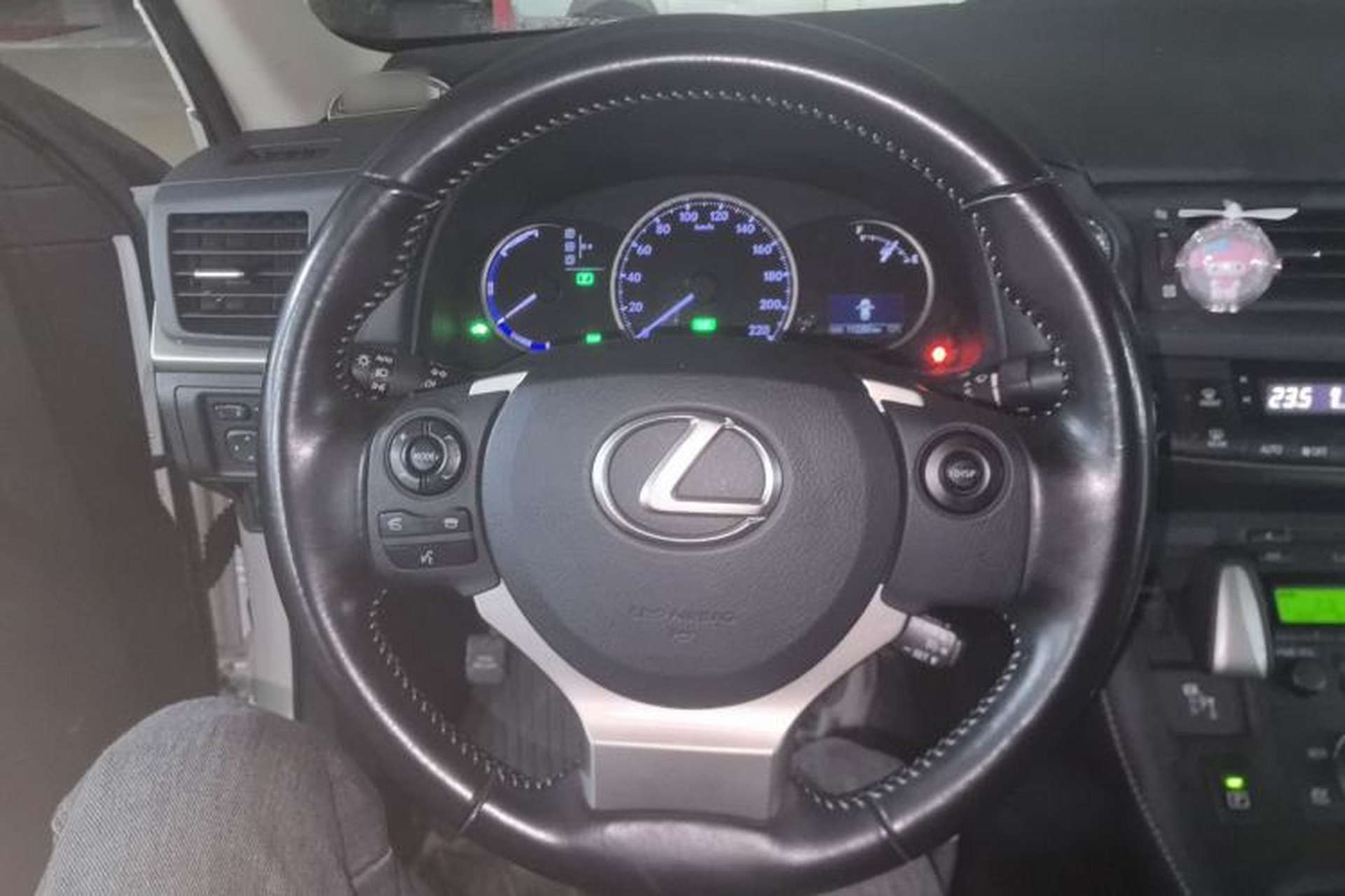 Used Lexus CT 2017 CT200h Elite Edition Solid Color China V Standard Steering Wheel