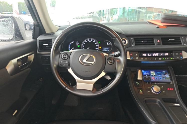 Used Lexus CT 2017 CT200h Elite Edition Monotone China VI Steering Wheel