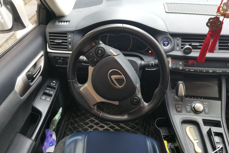 Used Lexus CT 2017 CT200h Elite Edition Solid Color China V Standard Steering Wheel