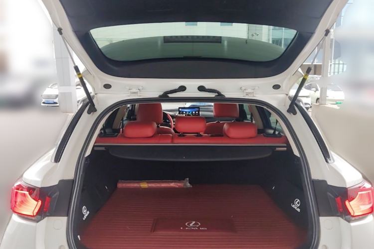 Used Lexus CT 2017 CT200h Elite Edition Solid Color China V Standard Trunk
