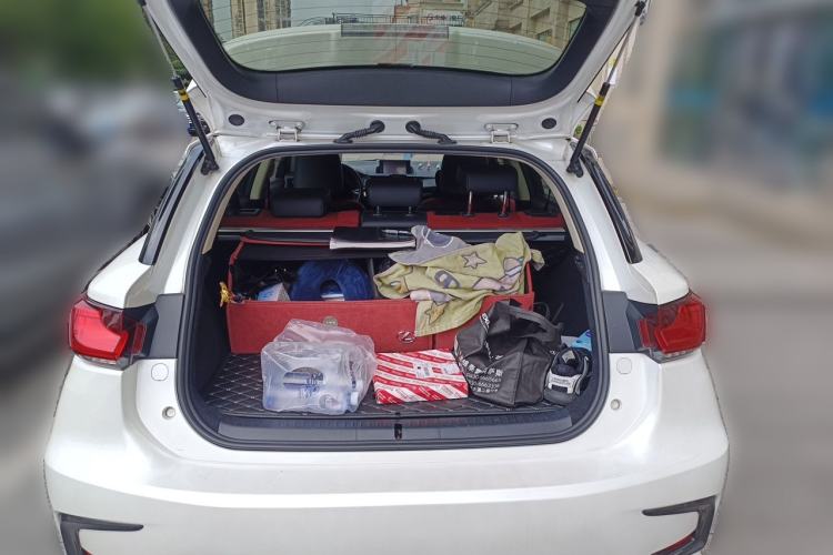 Used Lexus CT 2017 CT200h Comfort Edition Monochrome China VI Trunk