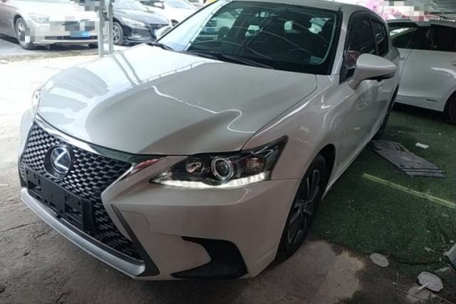 Used Lexus CT 2017 CT200h Elite Edition Monotone China VI