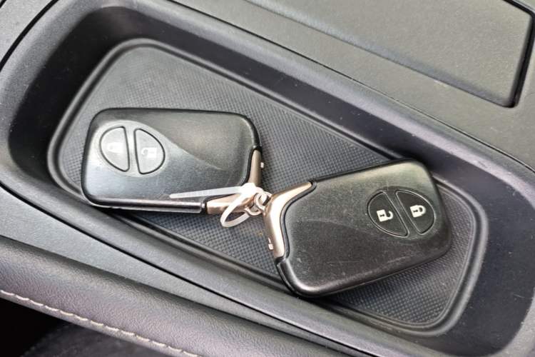 Used Lexus CT 2017 CT200h Elite Edition Solid Color China V Standard Vehicle Key