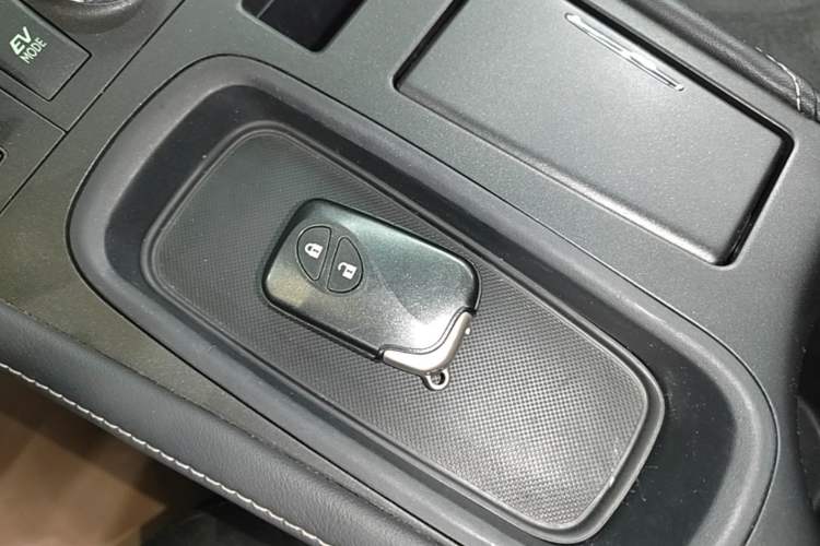 Used Lexus CT 2017 CT200h Elite Edition Solid Color China V Standard Vehicle Key