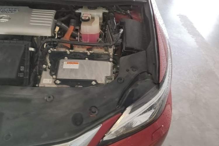 Used Lexus CT 2018 CT200h Colorful Life Special Limited Edition Engine Bay Left