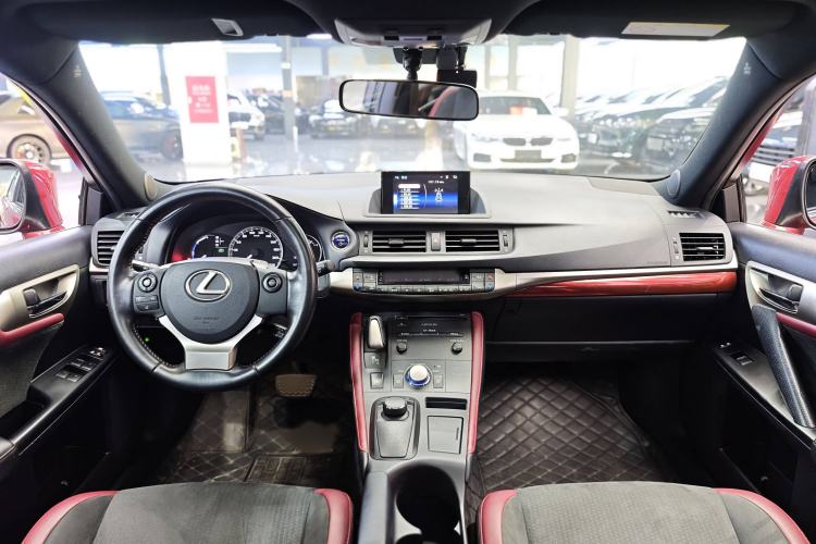 Used Lexus CT 2018 CT200h Colorful Life Special Limited Edition Interior 2