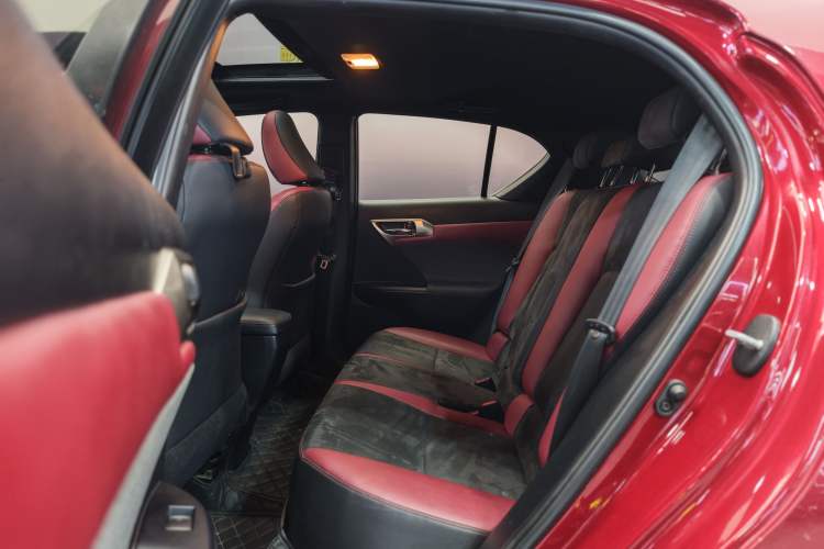 Used Lexus CT 2018 CT200h Colorful Life Special Limited Edition Interior 6