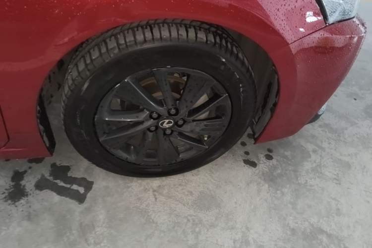 Used Lexus CT 2018 CT200h Colorful Life Special Limited Edition Right Front Wheel Hub