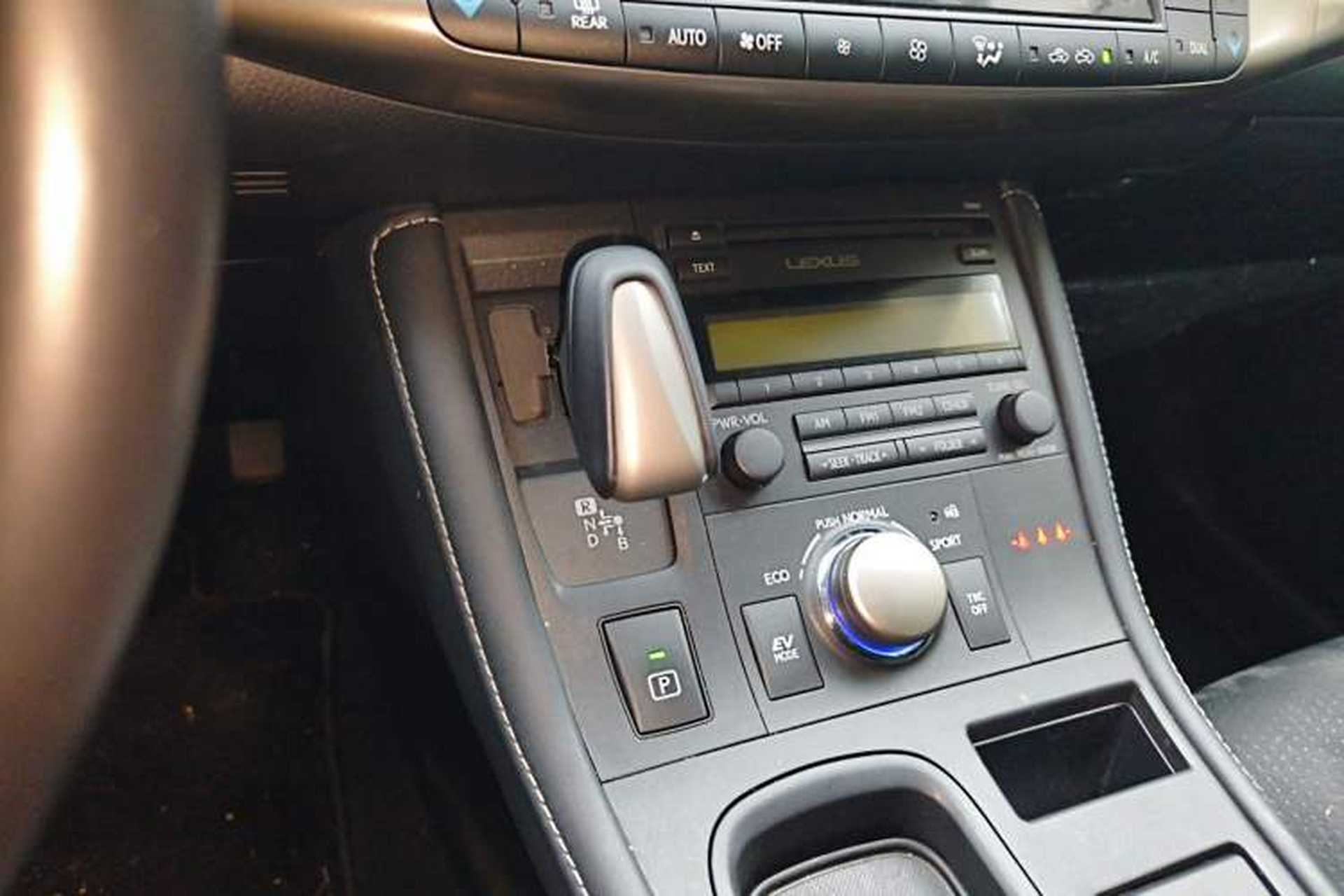 Used Lexus CT 2020 CT200h Elite Edition Monochrome Gear Lever