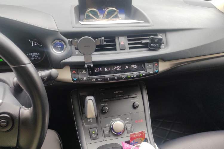 Used Lexus CT 2020 CT200h Comfort Edition Monochrome Audio And AC Panel
