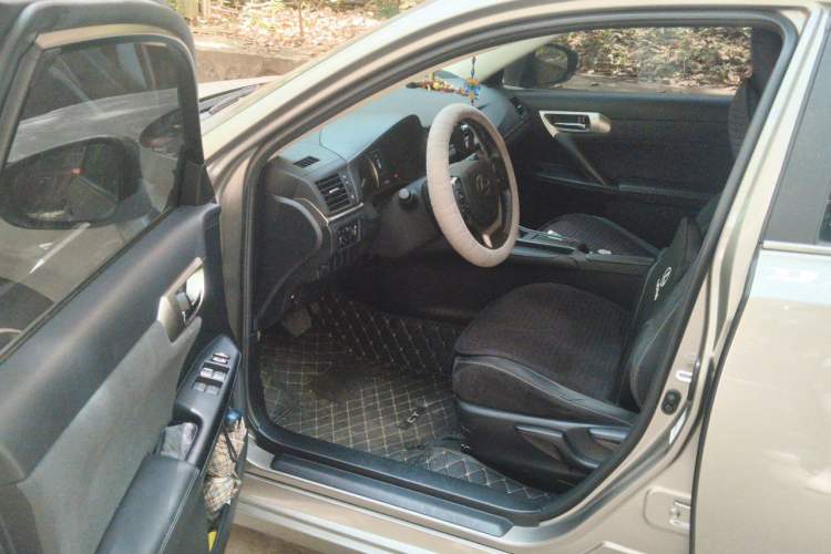 Used Lexus CT 2020 CT200h Elite Edition Monochrome Driver Seat