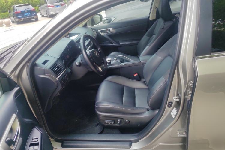 Used Lexus CT 2020 CT200h Comfort Edition Monochrome Left Front Seat