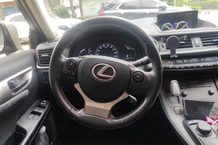 Used Lexus CT 2020 CT200h Comfort Edition Monochrome Steering Wheel