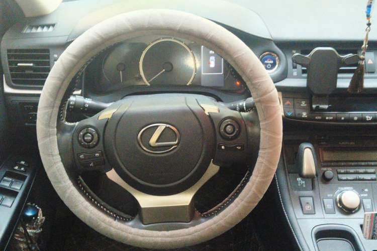 Used Lexus CT 2020 CT200h Elite Edition Monochrome Steering Wheel