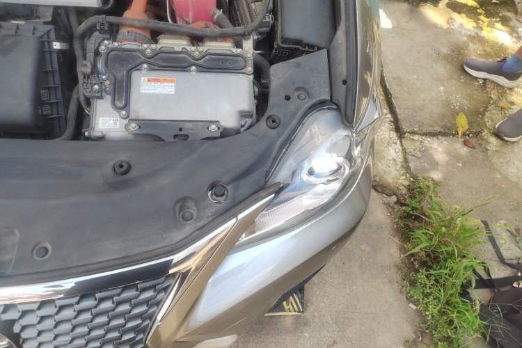 Used Lexus CT 2020 CT200h Elite Edition Monochrome Engine Bay Left
