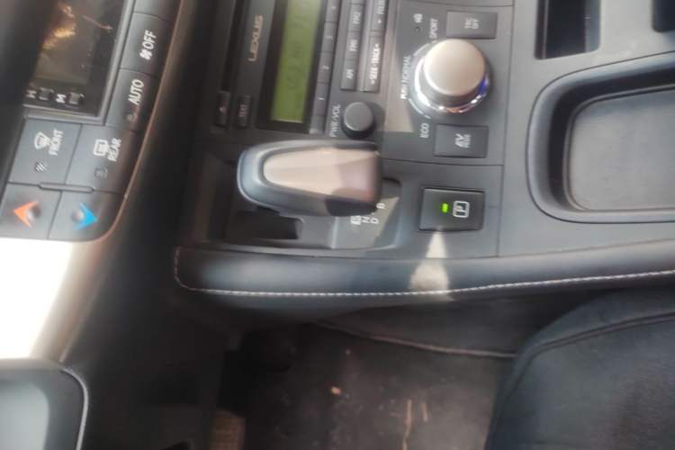 Used Lexus CT 2020 CT200h Elite Edition Monochrome Gear Lever