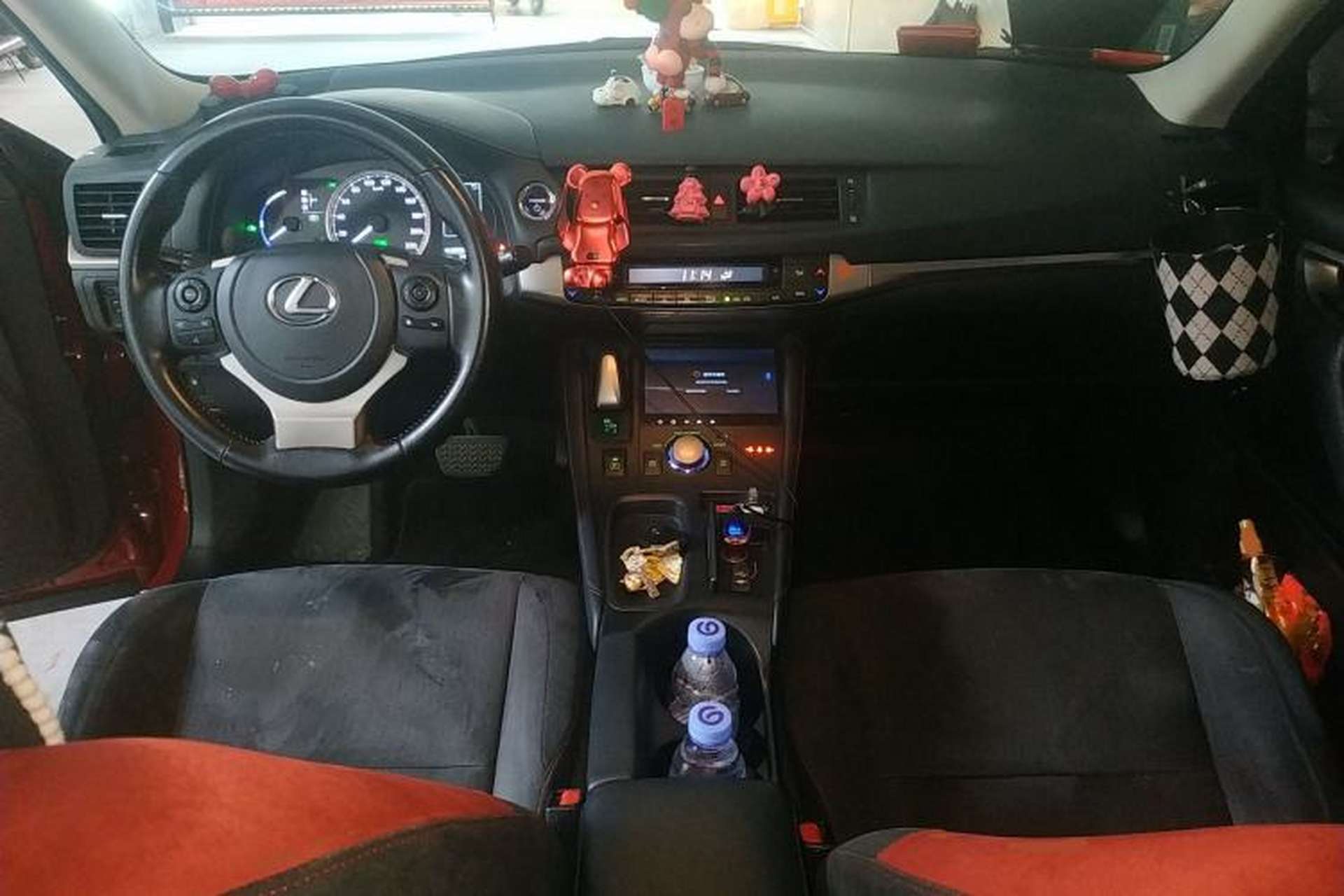 Used Lexus CT 2020 CT200h Elite Edition Monochrome Center Console