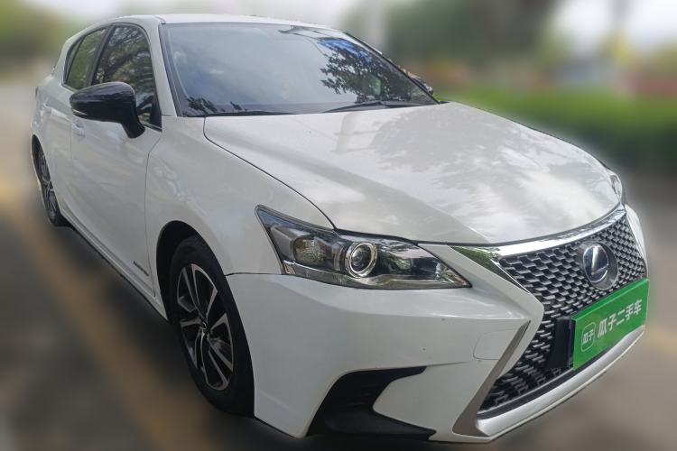 Used Lexus CT 2020 CT200h Elite Edition Monochrome Front Right 45 Deg