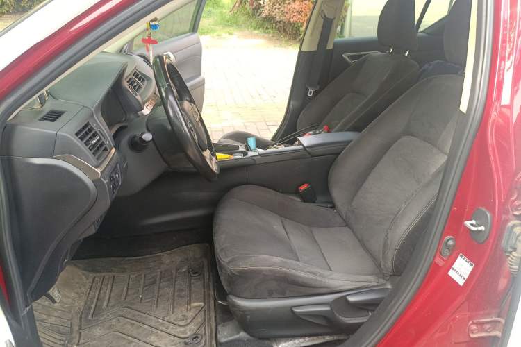 Used Lexus CT 2020 CT200h Elite Edition Monochrome Left Front Seat