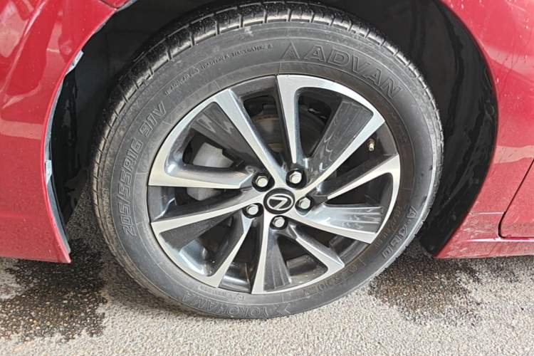 Used Lexus CT 2020 CT200h Elite Edition Monochrome Left Front Wheel Hub
