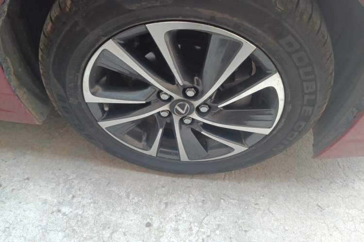 Used Lexus CT 2020 CT200h Elite Edition Monochrome Right Front Wheel Hub