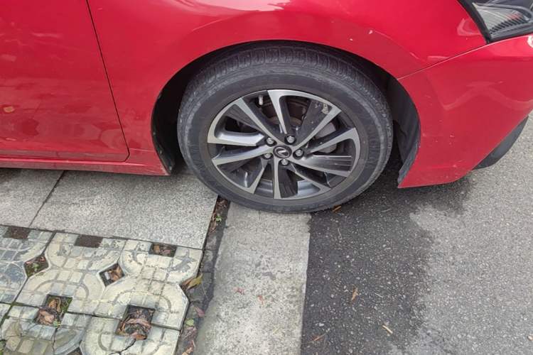 Used Lexus CT 2020 CT200h Comfort Edition Monochrome Right Front Wheel Hub