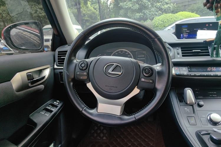 Used Lexus CT 2020 CT200h Comfort Edition Monochrome Steering Wheel