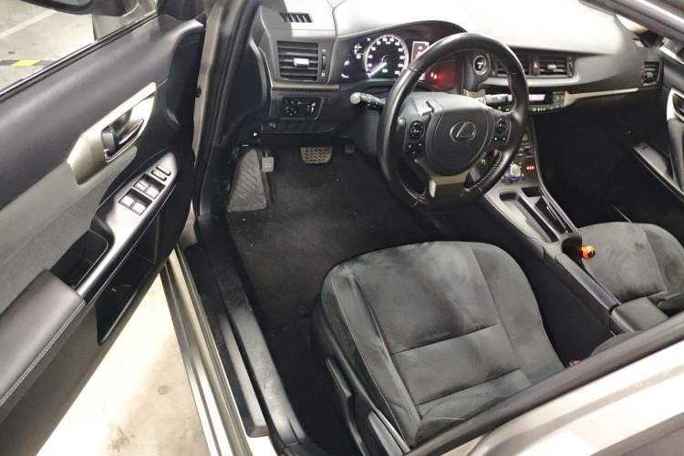 Used Lexus CT 2020 CT200h Elite Edition Monochrome Driver Seat