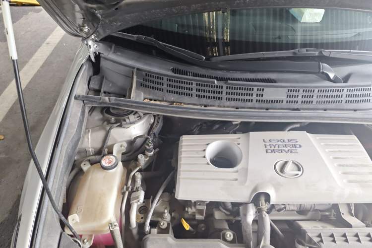 Used Lexus CT 2020 CT200h Comfort Edition Monochrome Engine Bay Right