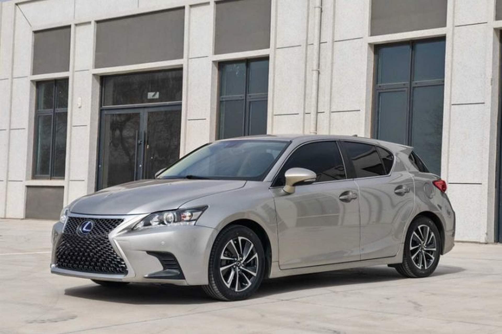 Used Lexus CT 2020 CT200h Elite Edition Monochrome Front Left 45 Deg