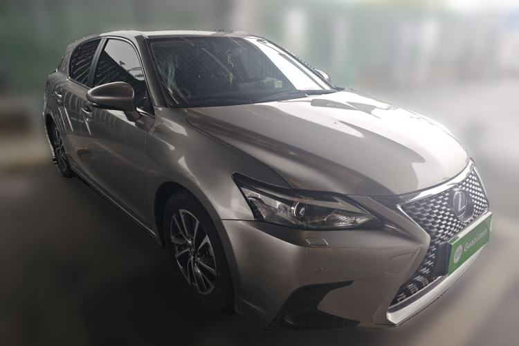 Used Lexus CT 2020 CT200h Comfort Edition Monochrome Front Right 45 Deg