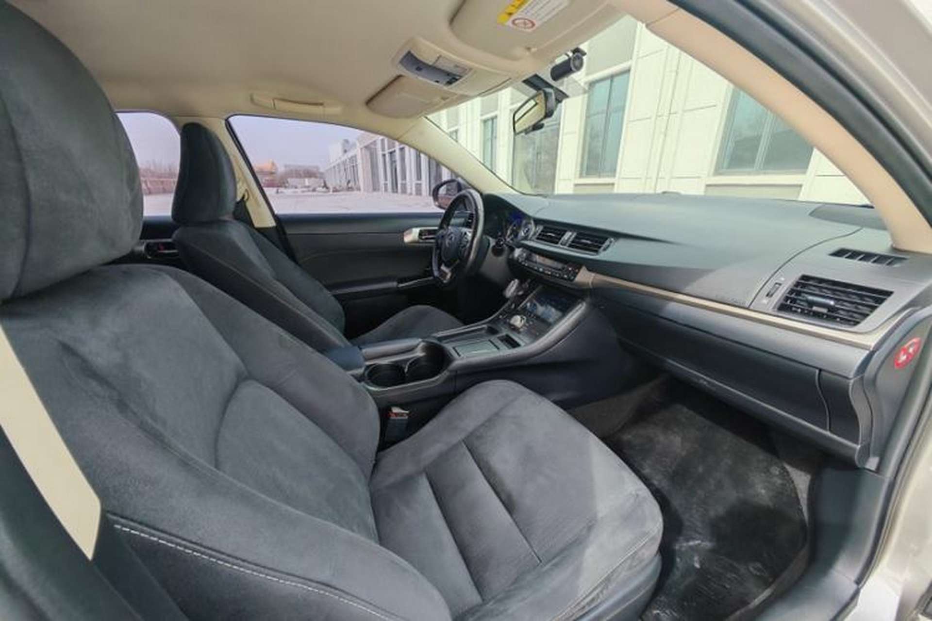 Used Lexus CT 2020 CT200h Elite Edition Monochrome Interior 4