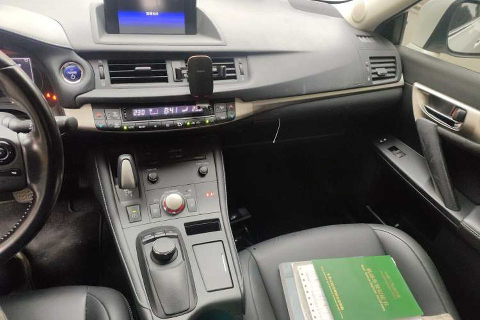 Used Lexus CT 2020 CT200h Comfort Edition Monochrome Audio And AC Panel