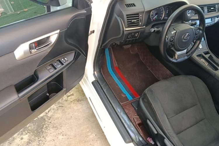 Used Lexus CT 2020 CT200h Elite Edition Monochrome Driver Seat
