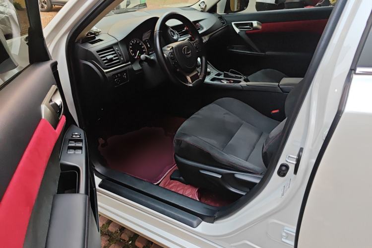Used Lexus CT 2020 CT200h Elite Edition Monochrome Driver Seat