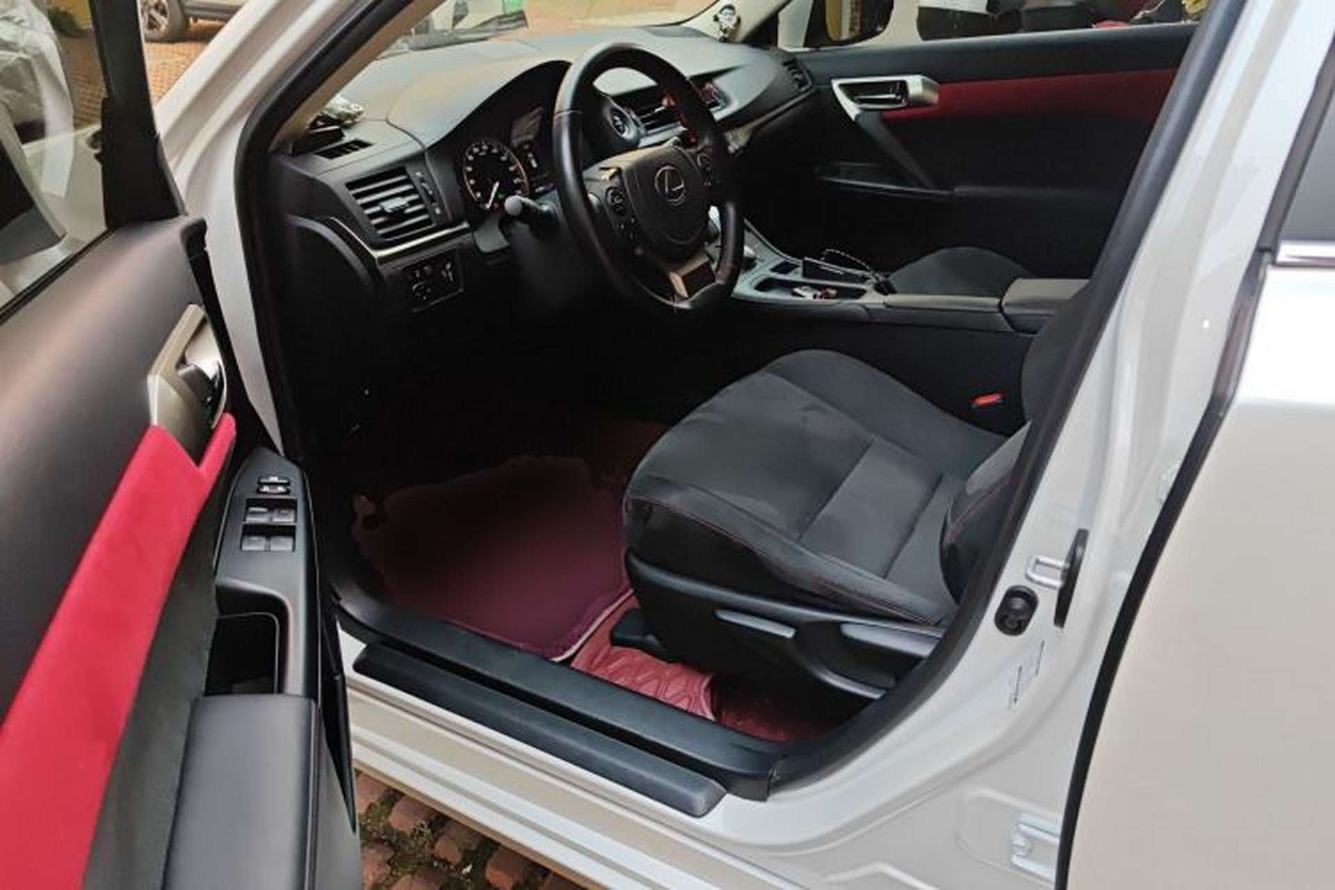 Used Lexus CT 2020 CT200h Elite Edition Monochrome Driver Seat