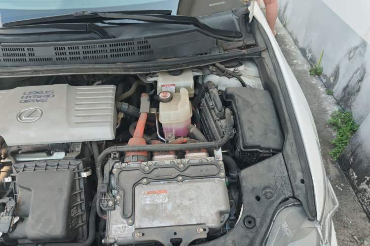 Used Lexus CT 2020 CT200h Elite Edition Monochrome Engine Bay Left