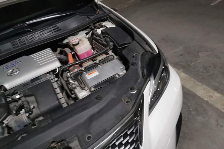 Used Lexus CT 2020 CT200h Comfort Edition Monochrome Engine Bay Left