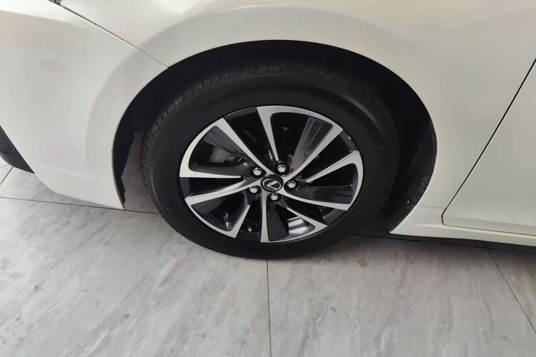 Used Lexus CT 2020 CT200h Elite Edition Monochrome Exterior 1
