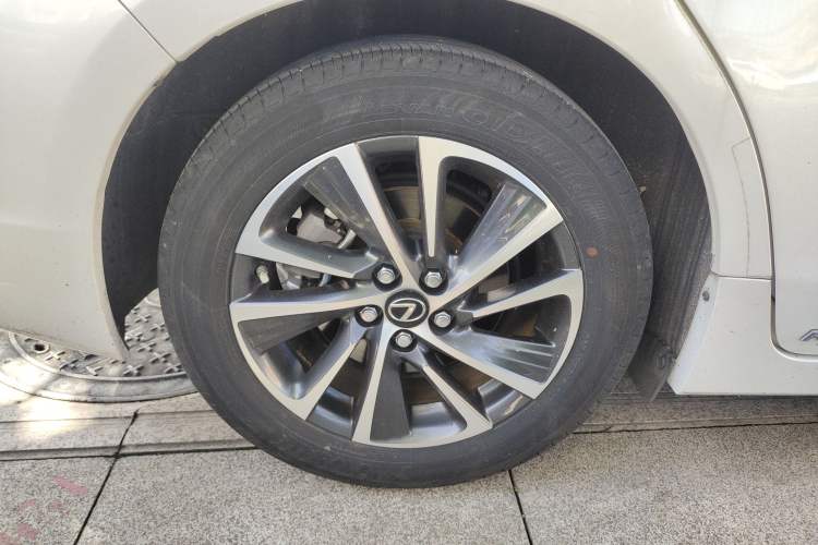 Used Lexus CT 2020 CT200h Comfort Edition Monochrome Exterior 3