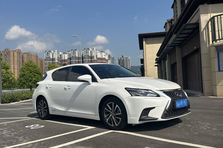 Used Lexus CT 2020 CT200h Comfort Edition Monochrome Exterior 5